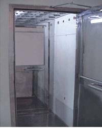 垂直流風(fēng)淋室-左右頂三側(cè)吹淋室 垂直流風(fēng)淋室-左右頂三側(cè)吹淋室